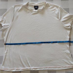 Rue21 Rue+ White Ribbed Tee